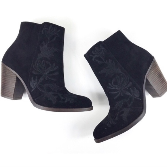 Lucky Brand Shoes - Lucky Brand Elenor Boots